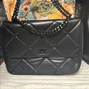 Gilda Paris Black Quilted crossbody bag